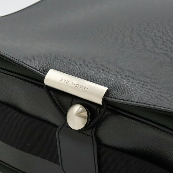 LOUIS VUITTON Louis Vuitton Taiga Victor Shoulder Bag Leather Canvas Ardoise ... - Picture 9 of 9